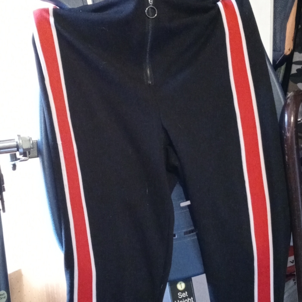 Two dreesy pants,